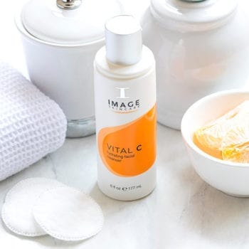 VITAL C - Hydrating Facial Cleanser